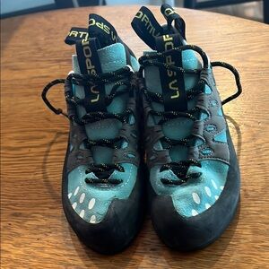 La Sportiva Tarantula Women’s  Climbing Shoes